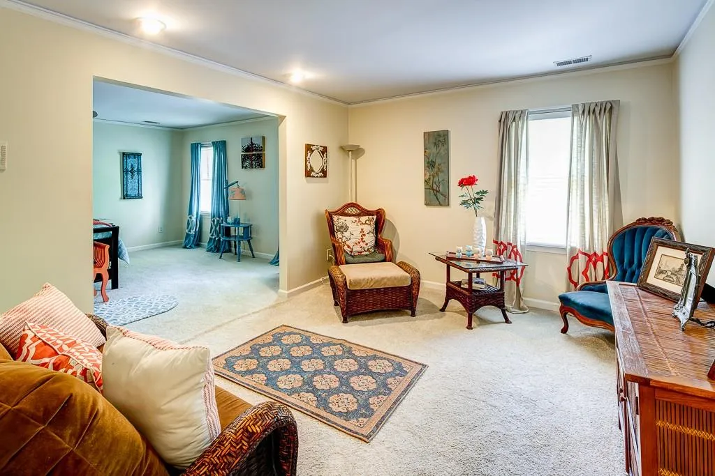 335 Crosstree Lane, Sandy Springs, Georgia 30328, 5 Bedrooms Bedrooms, ,4 BathroomsBathrooms,Residential,Sold,335 Crosstree Lane,5717212