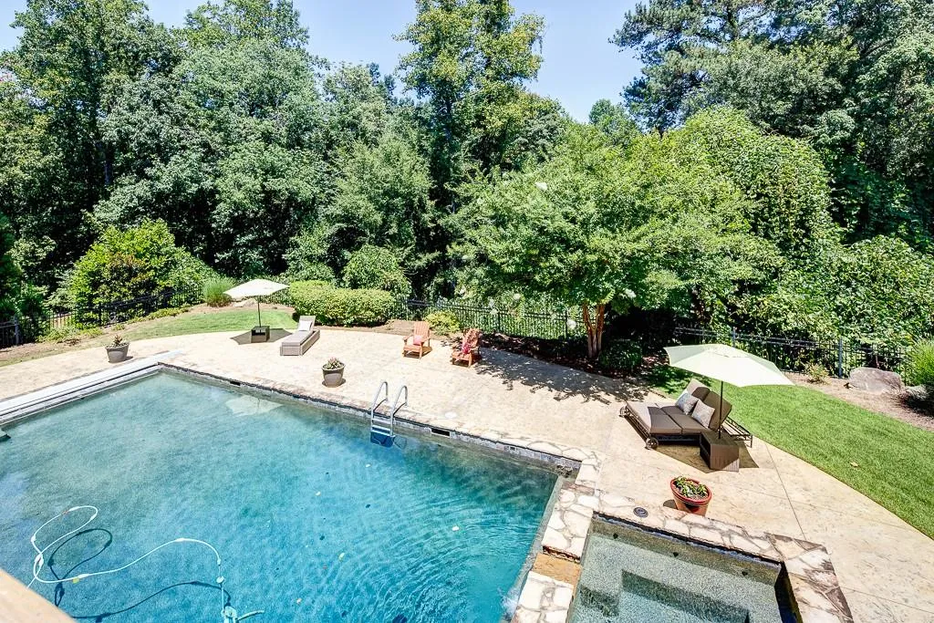 335 Crosstree Lane, Sandy Springs, Georgia 30328, 5 Bedrooms Bedrooms, ,4 BathroomsBathrooms,Residential,Sold,335 Crosstree Lane,5717212