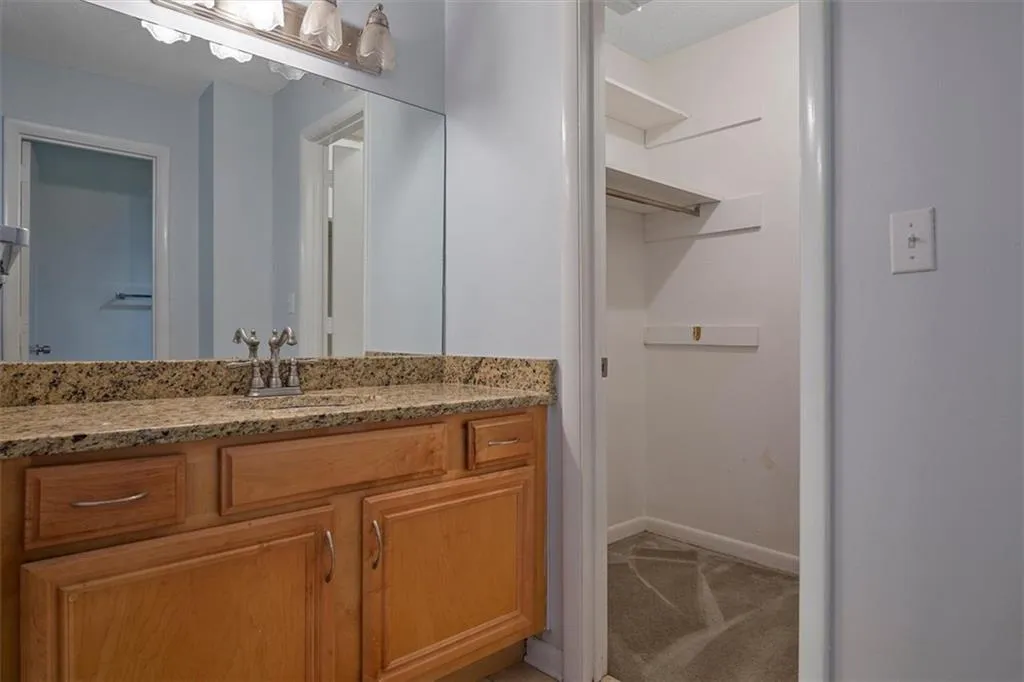 7226 Carlisle Ct Court Unit 7226, Sandy Springs, Georgia 30328, 3 Bedrooms Bedrooms, ,2 BathroomsBathrooms,Residential,Sold,7226 Carlisle Ct Court Unit 7226,6915500