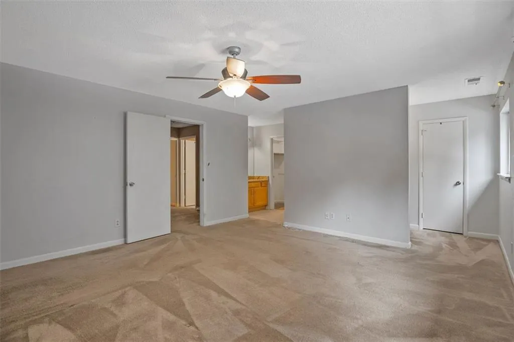 7226 Carlisle Ct Court Unit 7226, Sandy Springs, Georgia 30328, 3 Bedrooms Bedrooms, ,2 BathroomsBathrooms,Residential,Sold,7226 Carlisle Ct Court Unit 7226,6915500