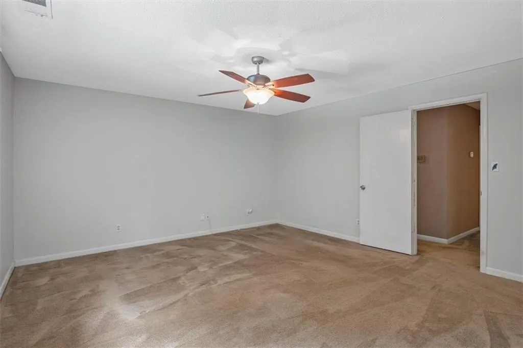 7226 Carlisle Ct Court Unit 7226, Sandy Springs, Georgia 30328, 3 Bedrooms Bedrooms, ,2 BathroomsBathrooms,Residential,Sold,7226 Carlisle Ct Court Unit 7226,6915500