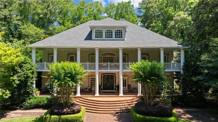 710 Walnut Drive, Marietta, Georgia 30064