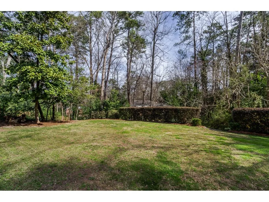 6545 Old Cabin, Sandy Springs, Georgia 30328, 4 Bedrooms Bedrooms, ,3 BathroomsBathrooms,Residential,Sold,6545 Old Cabin,6510733