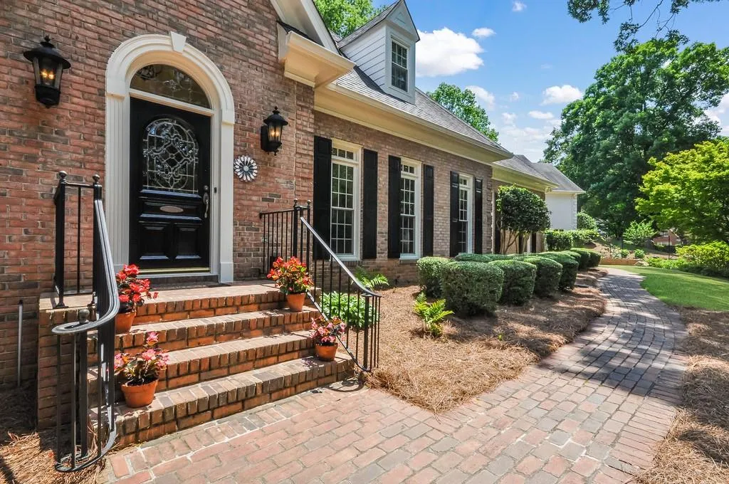 7425 Stoneykirk Close, Atlanta, Georgia 30350, 5 Bedrooms Bedrooms, ,4 BathroomsBathrooms,Residential,Sold,7425 Stoneykirk Close,6727361