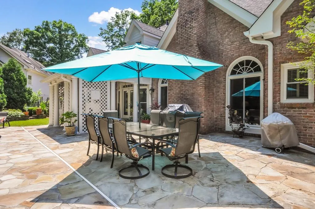 7425 Stoneykirk Close, Atlanta, Georgia 30350, 5 Bedrooms Bedrooms, ,4 BathroomsBathrooms,Residential,Sold,7425 Stoneykirk Close,6727361