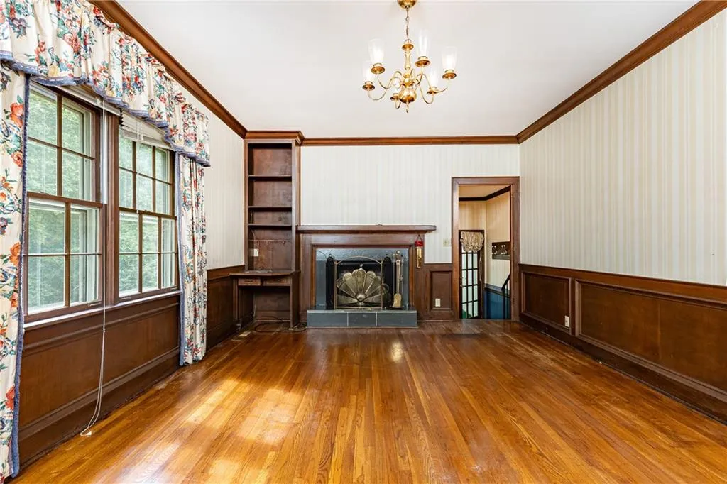 8205 Innsbruck Drive, Atlanta, Georgia 30350, 4 Bedrooms Bedrooms, ,3 BathroomsBathrooms,Residential,For Sale,8205 Innsbruck Drive,7625792