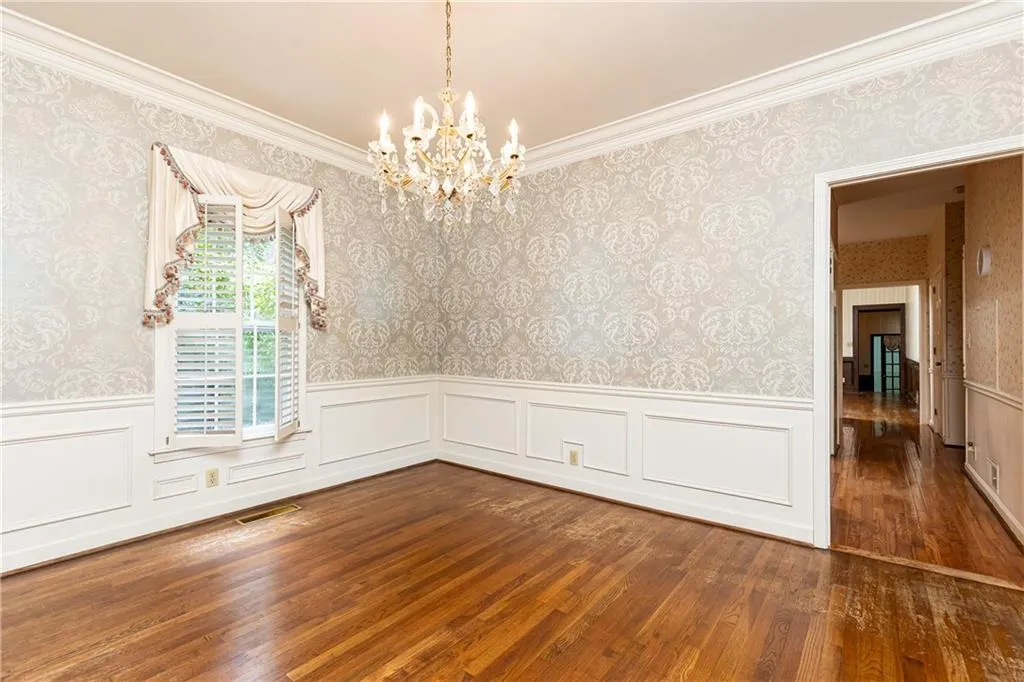 8205 Innsbruck Drive, Atlanta, Georgia 30350, 4 Bedrooms Bedrooms, ,3 BathroomsBathrooms,Residential,For Sale,8205 Innsbruck Drive,7625792