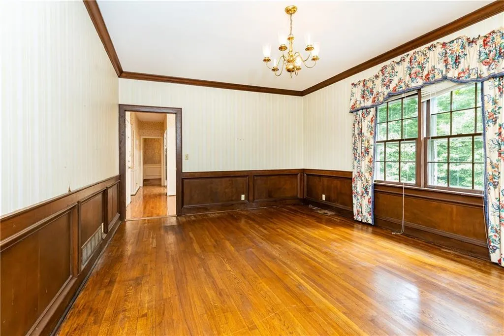8205 Innsbruck Drive, Atlanta, Georgia 30350, 4 Bedrooms Bedrooms, ,3 BathroomsBathrooms,Residential,For Sale,8205 Innsbruck Drive,7625792