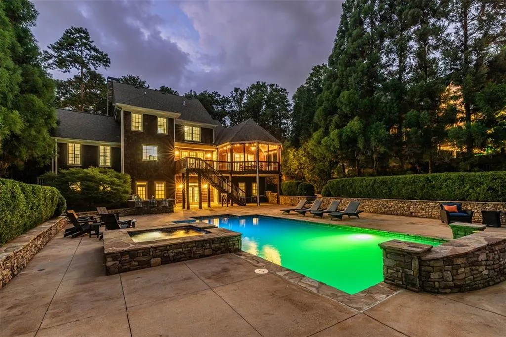1403 Sheridan Road Ne, Atlanta, Georgia 30324, 5 Bedrooms Bedrooms, ,5 BathroomsBathrooms,Residential,For Sale,1403 Sheridan Road Ne,7638010