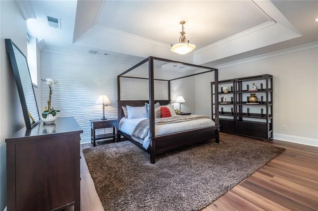 1403 Sheridan Road Ne, Atlanta, Georgia 30324, 5 Bedrooms Bedrooms, ,5 BathroomsBathrooms,Residential,For Sale,1403 Sheridan Road Ne,7638010