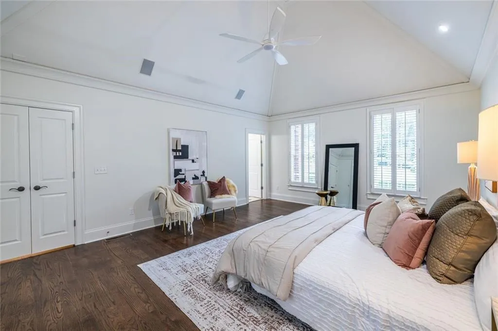 1403 Sheridan Road Ne, Atlanta, Georgia 30324, 5 Bedrooms Bedrooms, ,5 BathroomsBathrooms,Residential,For Sale,1403 Sheridan Road Ne,7638010