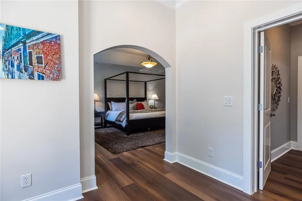 1403 Sheridan Road Ne, Atlanta, Georgia 30324, 5 Bedrooms Bedrooms, ,5 BathroomsBathrooms,Residential,For Sale,1403 Sheridan Road Ne,7638010