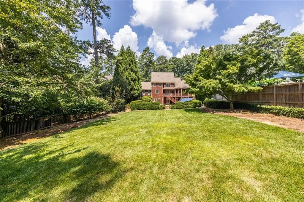 1403 Sheridan Road Ne, Atlanta, Georgia 30324, 5 Bedrooms Bedrooms, ,5 BathroomsBathrooms,Residential,For Sale,1403 Sheridan Road Ne,7638010
