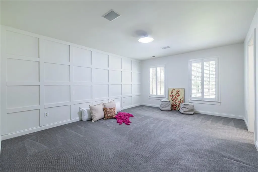 1403 Sheridan Road Ne, Atlanta, Georgia 30324, 5 Bedrooms Bedrooms, ,5 BathroomsBathrooms,Residential,For Sale,1403 Sheridan Road Ne,7638010