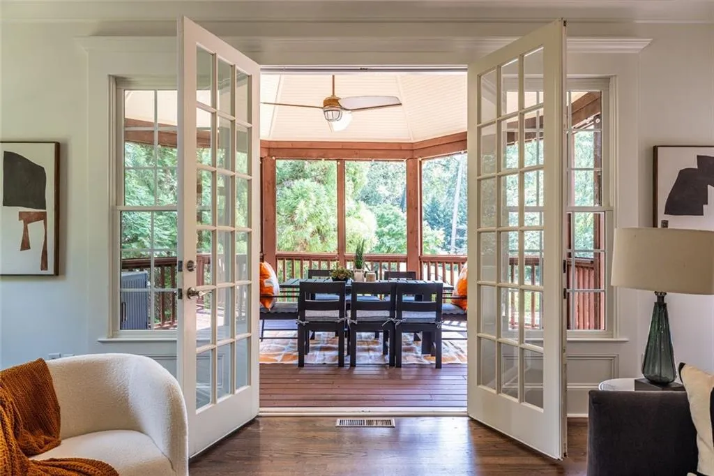1403 Sheridan Road Ne, Atlanta, Georgia 30324, 5 Bedrooms Bedrooms, ,5 BathroomsBathrooms,Residential,For Sale,1403 Sheridan Road Ne,7638010