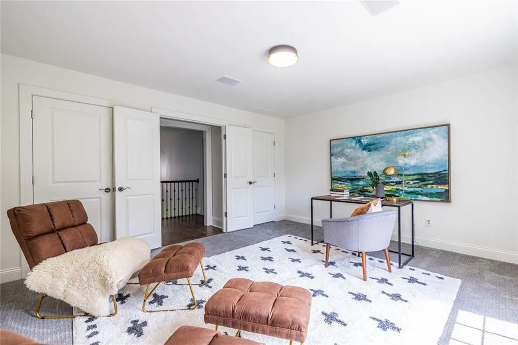 1403 Sheridan Road Ne, Atlanta, Georgia 30324, 5 Bedrooms Bedrooms, ,5 BathroomsBathrooms,Residential,For Sale,1403 Sheridan Road Ne,7638010