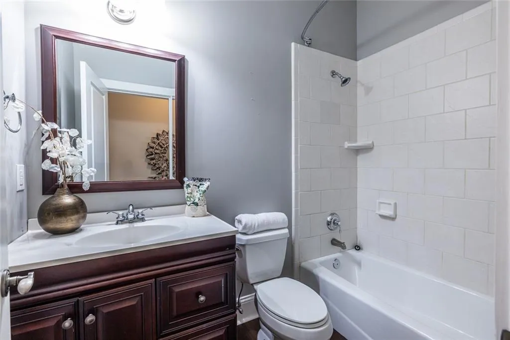 1403 Sheridan Road Ne, Atlanta, Georgia 30324, 5 Bedrooms Bedrooms, ,5 BathroomsBathrooms,Residential,For Sale,1403 Sheridan Road Ne,7638010