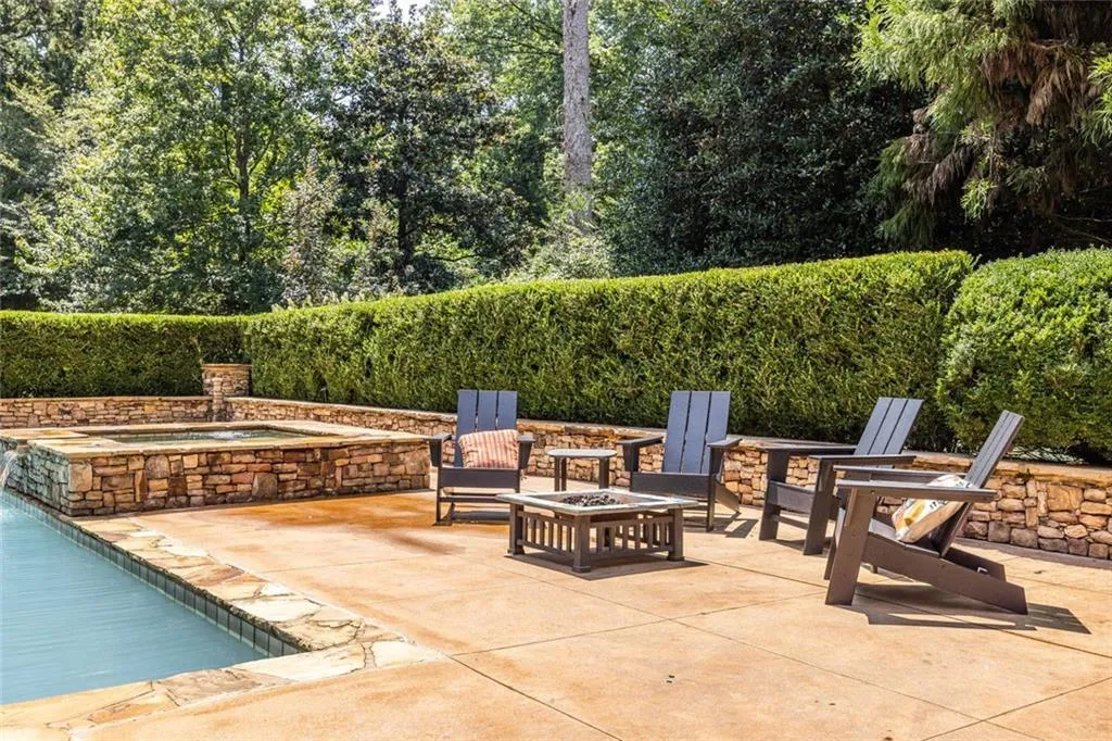 1403 Sheridan Road Ne, Atlanta, Georgia 30324, 5 Bedrooms Bedrooms, ,5 BathroomsBathrooms,Residential,For Sale,1403 Sheridan Road Ne,7638010