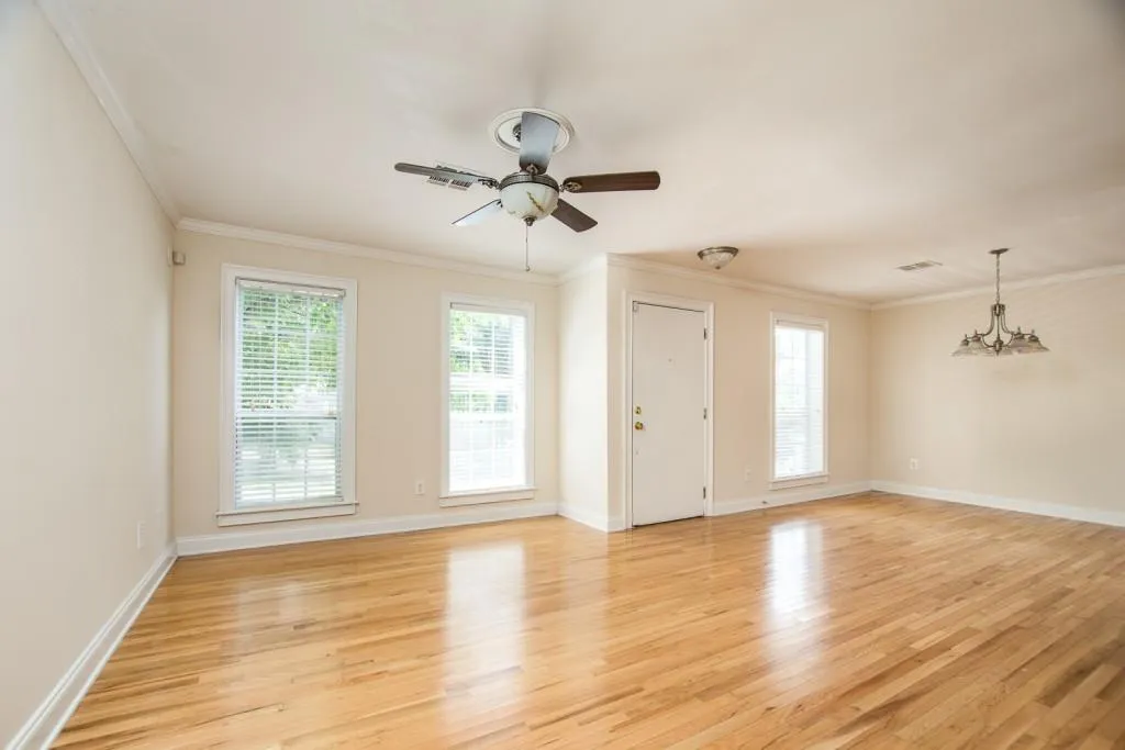 1604 Masons Creek Circle Unit 1604, Sandy Springs, Georgia 30350, 3 Bedrooms Bedrooms, ,2 BathroomsBathrooms,Residential,Sold,1604 Masons Creek Circle Unit 1604,6067740