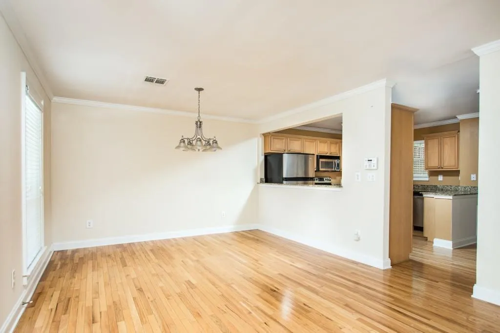1604 Masons Creek Circle Unit 1604, Sandy Springs, Georgia 30350, 3 Bedrooms Bedrooms, ,2 BathroomsBathrooms,Residential,Sold,1604 Masons Creek Circle Unit 1604,6067740