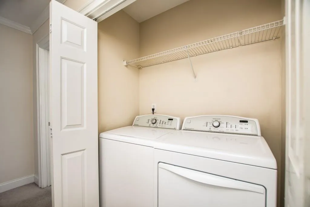 1604 Masons Creek Circle Unit 1604, Sandy Springs, Georgia 30350, 3 Bedrooms Bedrooms, ,2 BathroomsBathrooms,Residential,Sold,1604 Masons Creek Circle Unit 1604,6067740