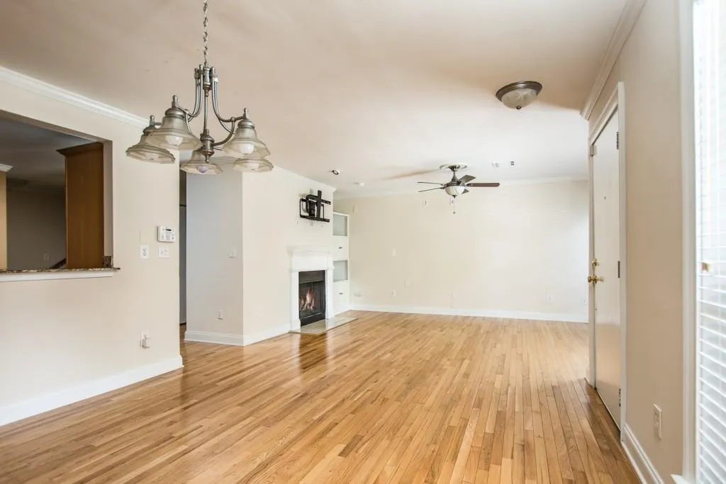 1604 Masons Creek Circle Unit 1604, Sandy Springs, Georgia 30350, 3 Bedrooms Bedrooms, ,2 BathroomsBathrooms,Residential,Sold,1604 Masons Creek Circle Unit 1604,6067740