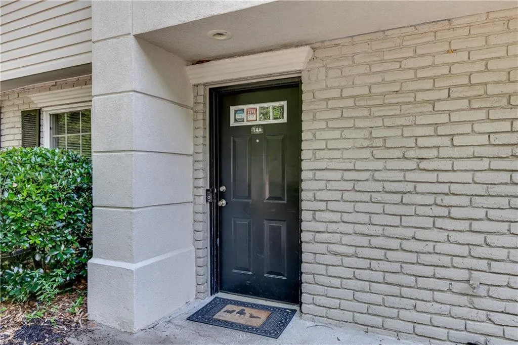 6940 Roswell A14 Road Unit A14, Atlanta, Georgia 30328, 3 Bedrooms Bedrooms, ,1 BathroomBathrooms,Residential,Sold,6940 Roswell A14 Road Unit A14,7244903