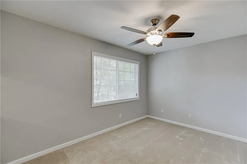 6940 Roswell A14 Road Unit A14, Atlanta, Georgia 30328, 3 Bedrooms Bedrooms, ,1 BathroomBathrooms,Residential,Sold,6940 Roswell A14 Road Unit A14,7244903