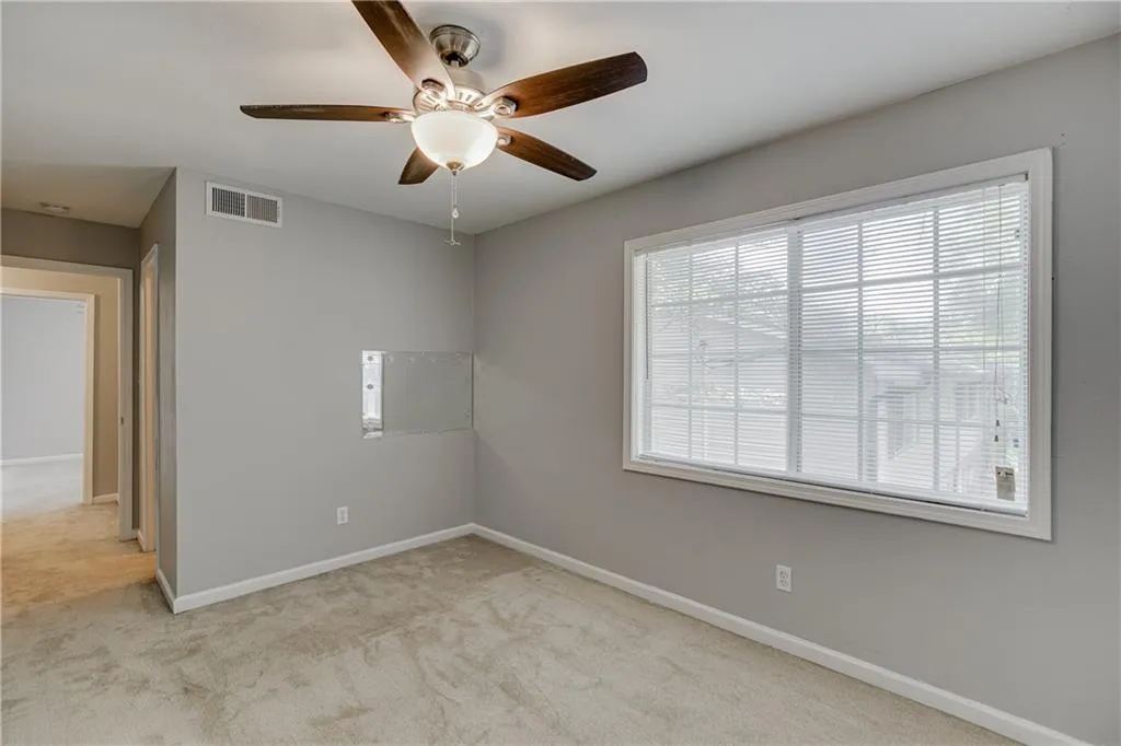 6940 Roswell A14 Road Unit A14, Atlanta, Georgia 30328, 3 Bedrooms Bedrooms, ,1 BathroomBathrooms,Residential,Sold,6940 Roswell A14 Road Unit A14,7244903