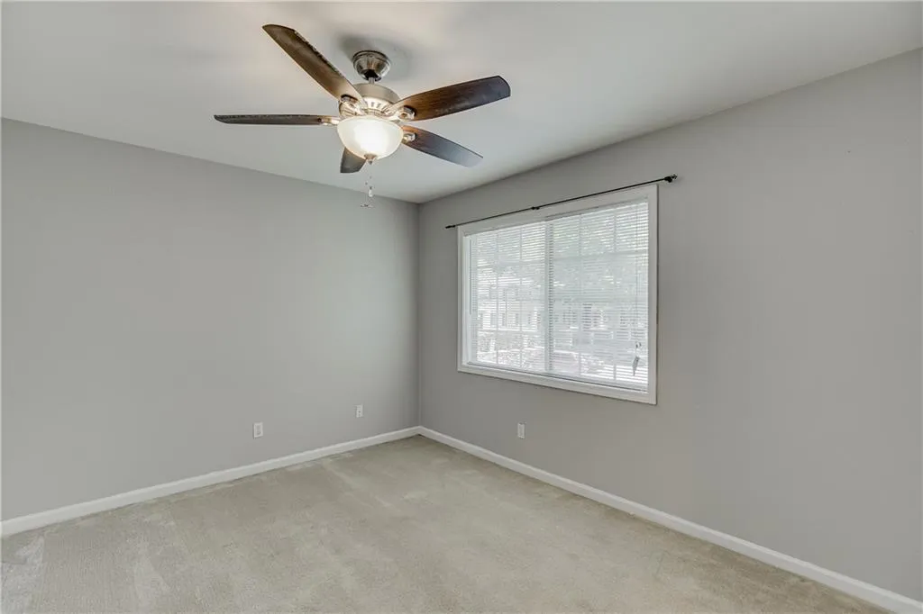 6940 Roswell A14 Road Unit A14, Atlanta, Georgia 30328, 3 Bedrooms Bedrooms, ,1 BathroomBathrooms,Residential,Sold,6940 Roswell A14 Road Unit A14,7244903