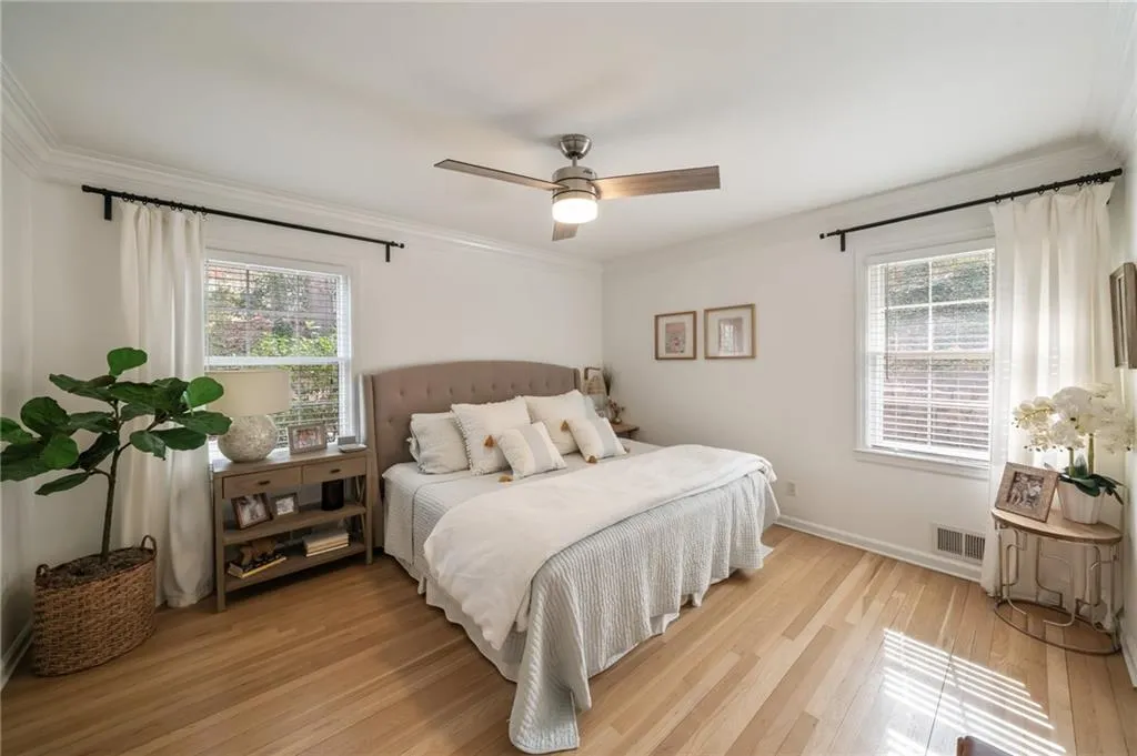 440 River Valley Road, Atlanta, Georgia 30328, 4 Bedrooms Bedrooms, ,3 BathroomsBathrooms,Residential,Sold,440 River Valley Road,7533990