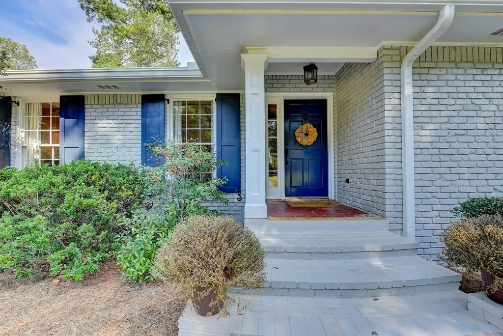 4795 Cherrywood Lane, Atlanta, Georgia 30342, 6 Bedrooms Bedrooms, ,3 BathroomsBathrooms,Residential,Sold,4795 Cherrywood Lane,6620757