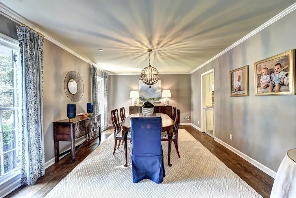 4795 Cherrywood Lane, Atlanta, Georgia 30342, 6 Bedrooms Bedrooms, ,3 BathroomsBathrooms,Residential,Sold,4795 Cherrywood Lane,6620757