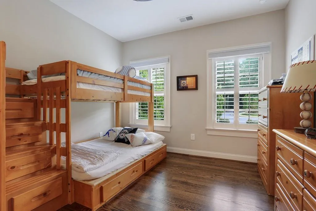 6324 Long Island Drive, Atlanta, Georgia 30328, 6 Bedrooms Bedrooms, ,5 BathroomsBathrooms,Residential,Sold,6324 Long Island Drive,6568626