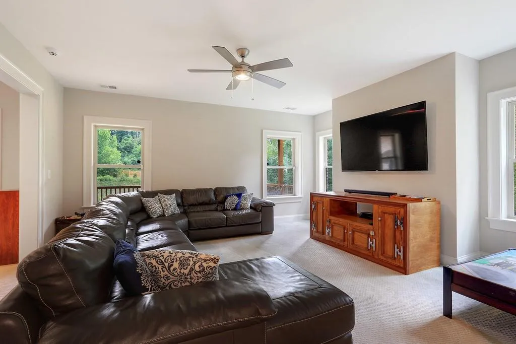 6324 Long Island Drive, Atlanta, Georgia 30328, 6 Bedrooms Bedrooms, ,5 BathroomsBathrooms,Residential,Sold,6324 Long Island Drive,6568626