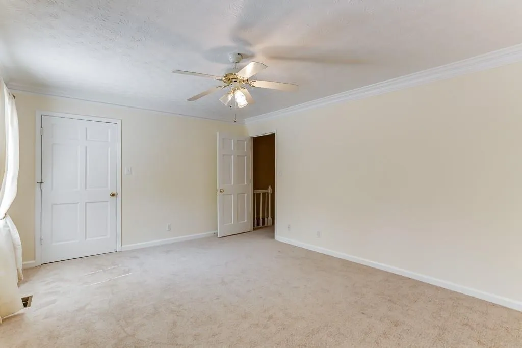 7928 Briar Villa Place, Sandy Springs, Georgia 30350, 3 Bedrooms Bedrooms, ,2 BathroomsBathrooms,Residential,Sold,7928 Briar Villa Place,6641678
