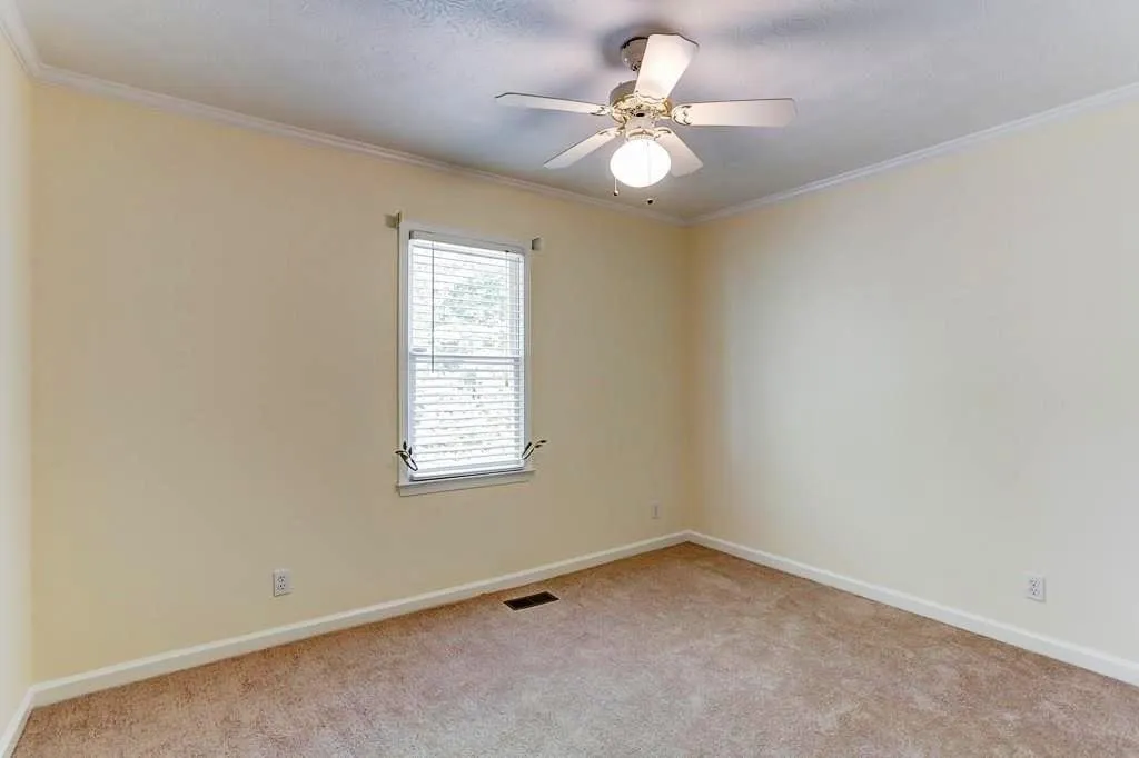 7928 Briar Villa Place, Sandy Springs, Georgia 30350, 3 Bedrooms Bedrooms, ,2 BathroomsBathrooms,Residential,Sold,7928 Briar Villa Place,6641678