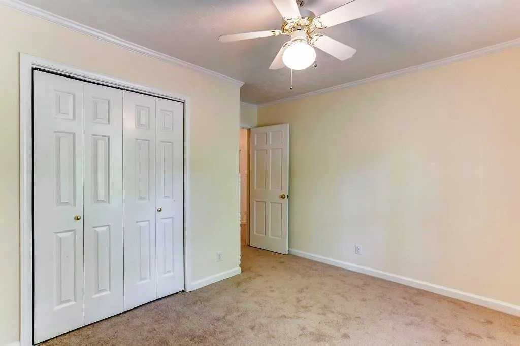 7928 Briar Villa Place, Sandy Springs, Georgia 30350, 3 Bedrooms Bedrooms, ,2 BathroomsBathrooms,Residential,Sold,7928 Briar Villa Place,6641678