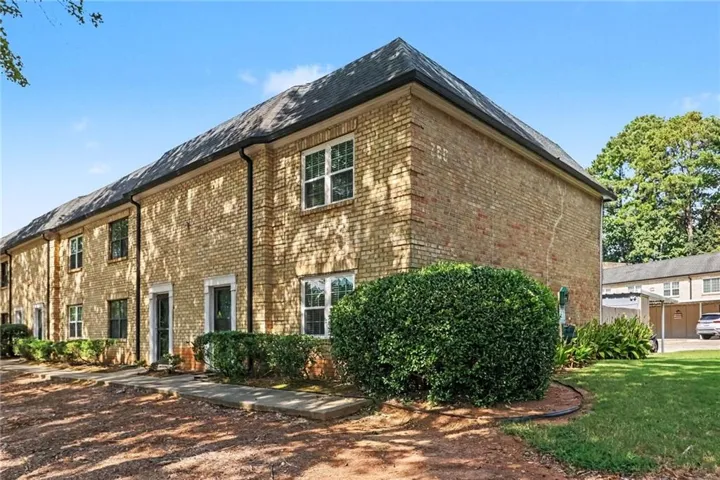 280 Winding River Road Unit F, Sandy Springs, Georgia 30350