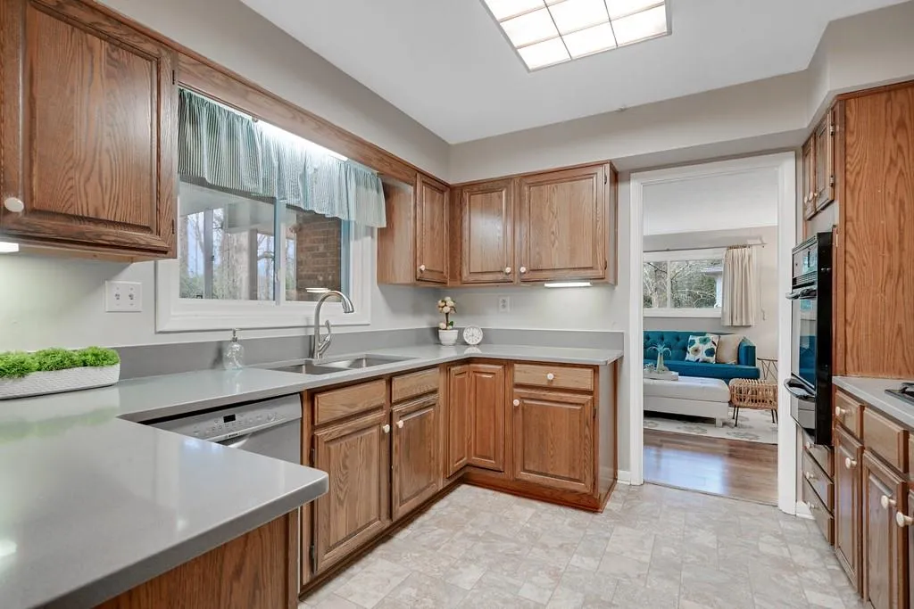 297 Hillswick Court, Sandy Springs, Georgia 30328, 4 Bedrooms Bedrooms, ,2 BathroomsBathrooms,Residential,Sold,297 Hillswick Court,6835767 297 Hillswick Court, Sandy Springs, Georgia 30328, 4 Bedrooms Bedrooms, ,2 BathroomsBathrooms,Residential,Sold,297 Hillswick Court,6835767