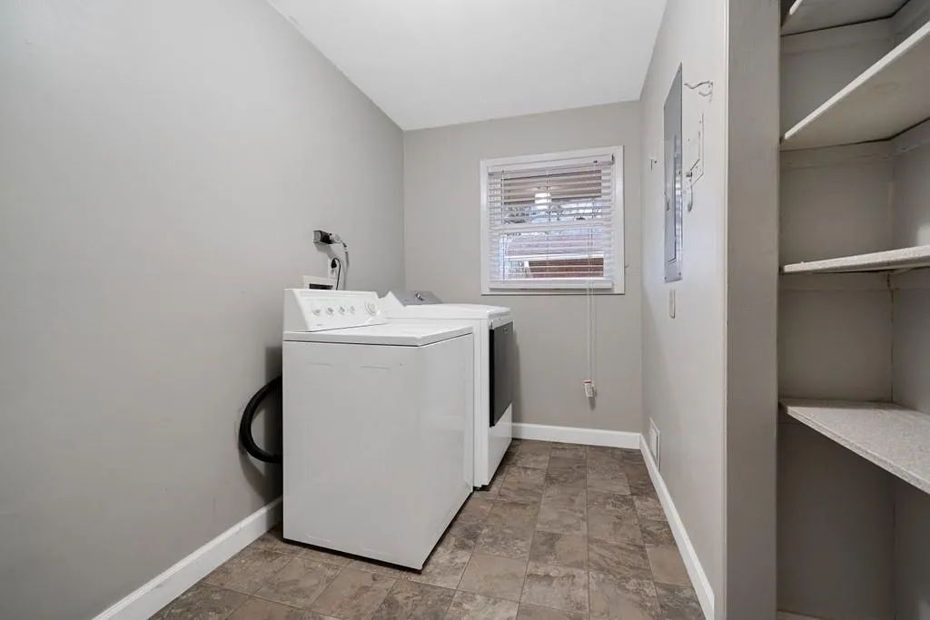 297 Hillswick Court, Sandy Springs, Georgia 30328, 4 Bedrooms Bedrooms, ,2 BathroomsBathrooms,Residential,Sold,297 Hillswick Court,6835767 297 Hillswick Court, Sandy Springs, Georgia 30328, 4 Bedrooms Bedrooms, ,2 BathroomsBathrooms,Residential,Sold,297 Hillswick Court,6835767