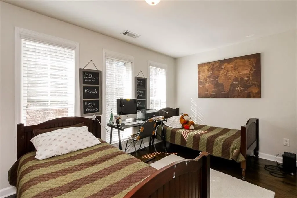 79 High Top Lane, Sandy Springs, Georgia 30328, 3 Bedrooms Bedrooms, ,3 BathroomsBathrooms,Residential,Sold,79 High Top Lane,5798314