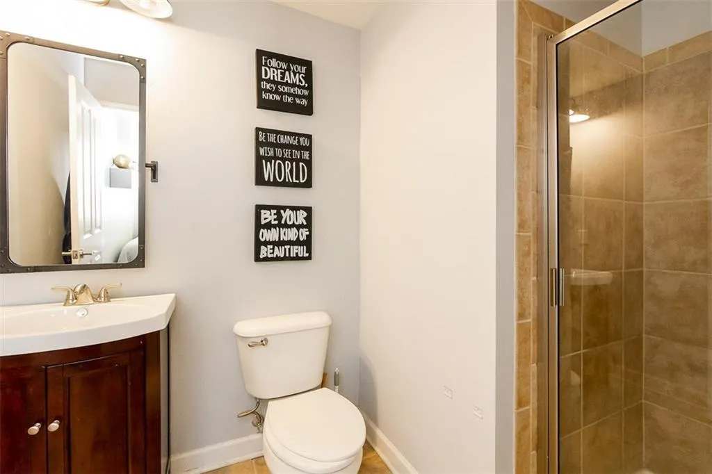 79 High Top Lane, Sandy Springs, Georgia 30328, 3 Bedrooms Bedrooms, ,3 BathroomsBathrooms,Residential,Sold,79 High Top Lane,5798314