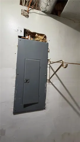 1170