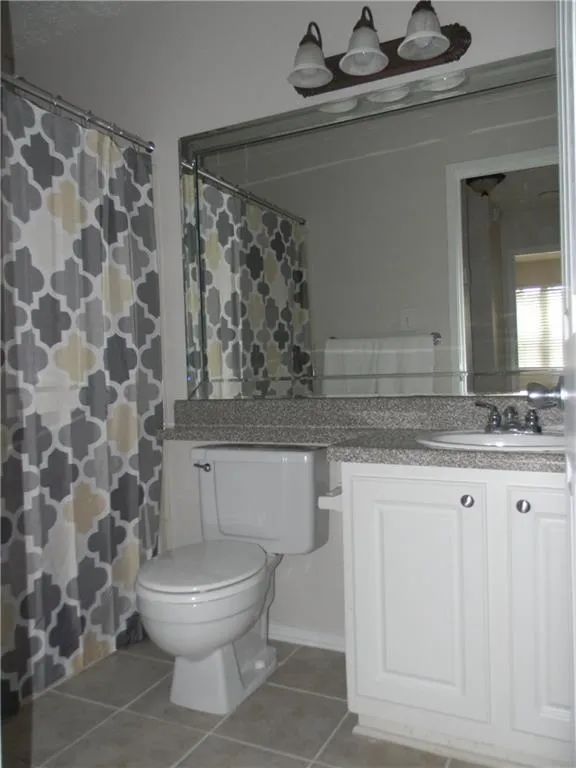 6816 Glenridge Drive Unit J, Sandy Springs, Georgia 30328, 2 Bedrooms Bedrooms, ,2 BathroomsBathrooms,Residential,Sold,6816 Glenridge Drive Unit J,5689358