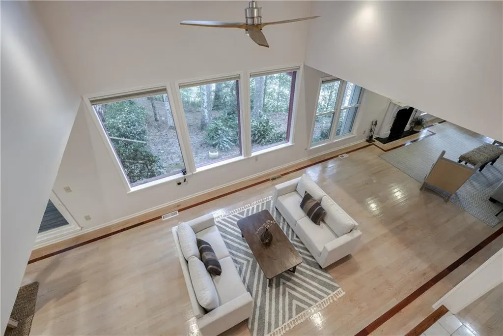 9635 Huntcliff Trace, Atlanta, Georgia 30350, 6 Bedrooms Bedrooms, ,4 BathroomsBathrooms,Residential,Sold,9635 Huntcliff Trace,6948772
