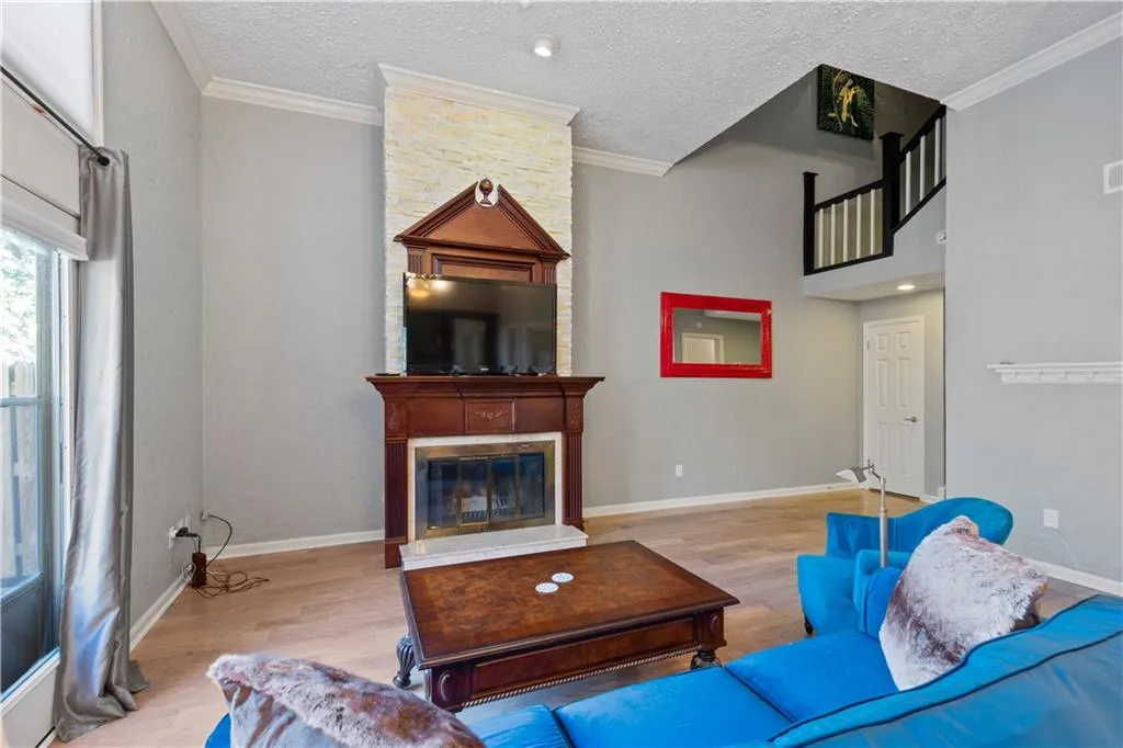 302 Brandywine Circle, Sandy Springs, Georgia 30350, 3 Bedrooms Bedrooms, ,2 BathroomsBathrooms,Residential,Sold,302 Brandywine Circle,7018229