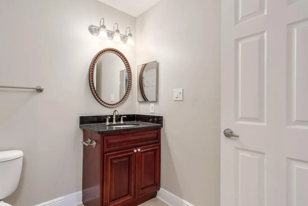 2104 Santa Fe Parkway, Sandy Springs, Georgia 30350, 1 Bedroom Bedrooms, ,1 BathroomBathrooms,Residential,Sold,2104 Santa Fe Parkway,6624133