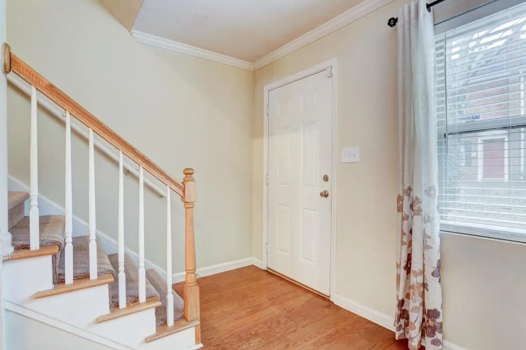 155 N River Drive Unit G, Sandy Springs, Georgia 30350, 2 Bedrooms Bedrooms, ,2 BathroomsBathrooms,Residential,Sold,155 N River Drive Unit G,6698548