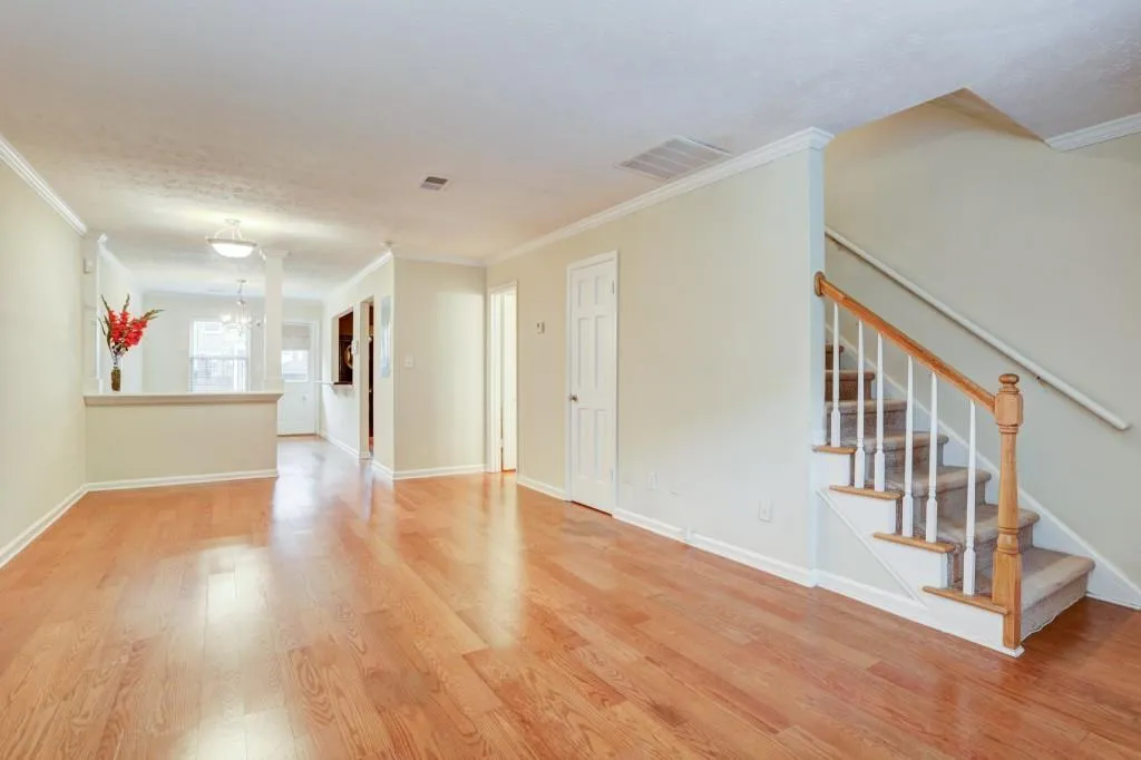 155 N River Drive Unit G, Sandy Springs, Georgia 30350, 2 Bedrooms Bedrooms, ,2 BathroomsBathrooms,Residential,Sold,155 N River Drive Unit G,6698548